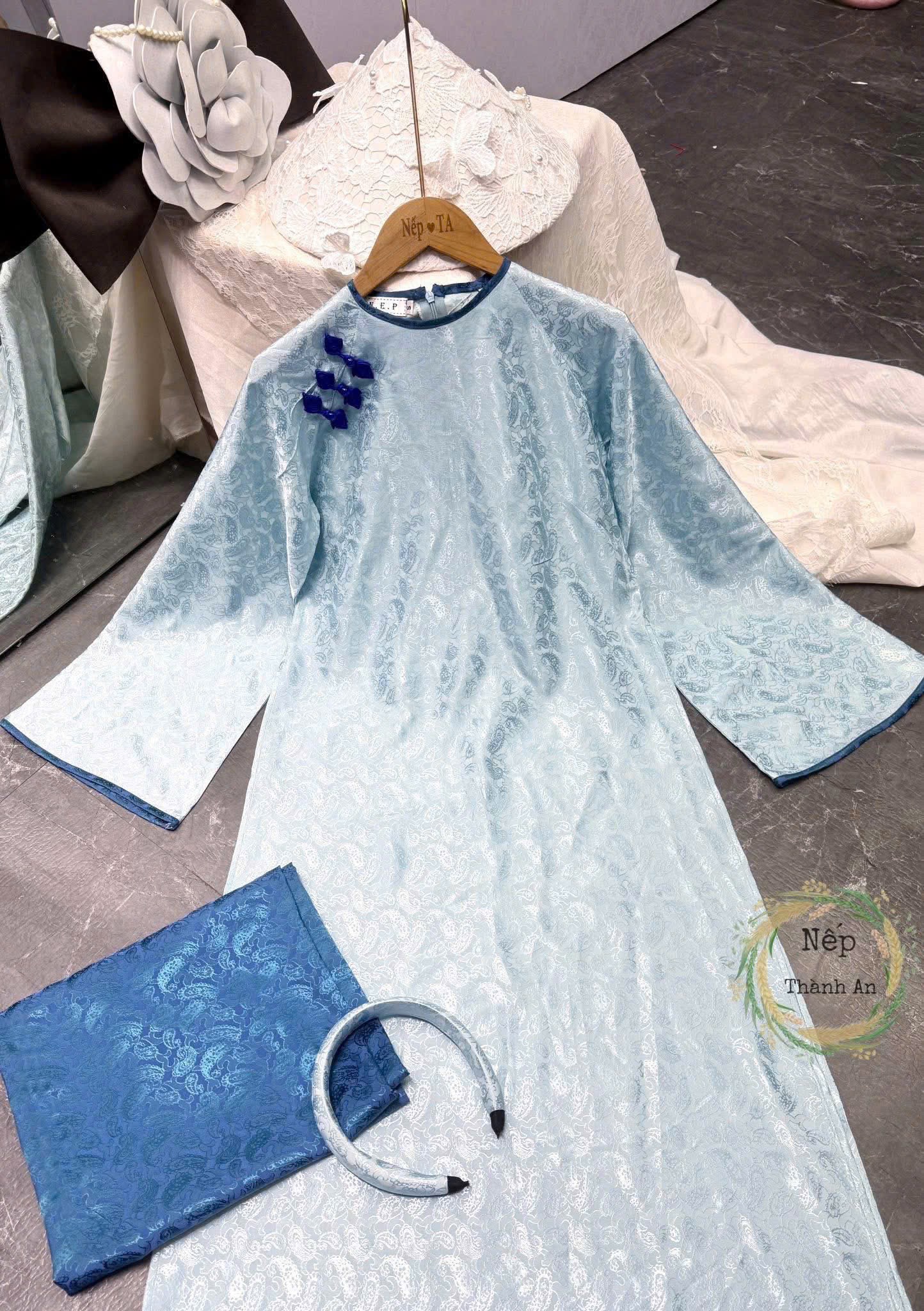 áo dài 6817