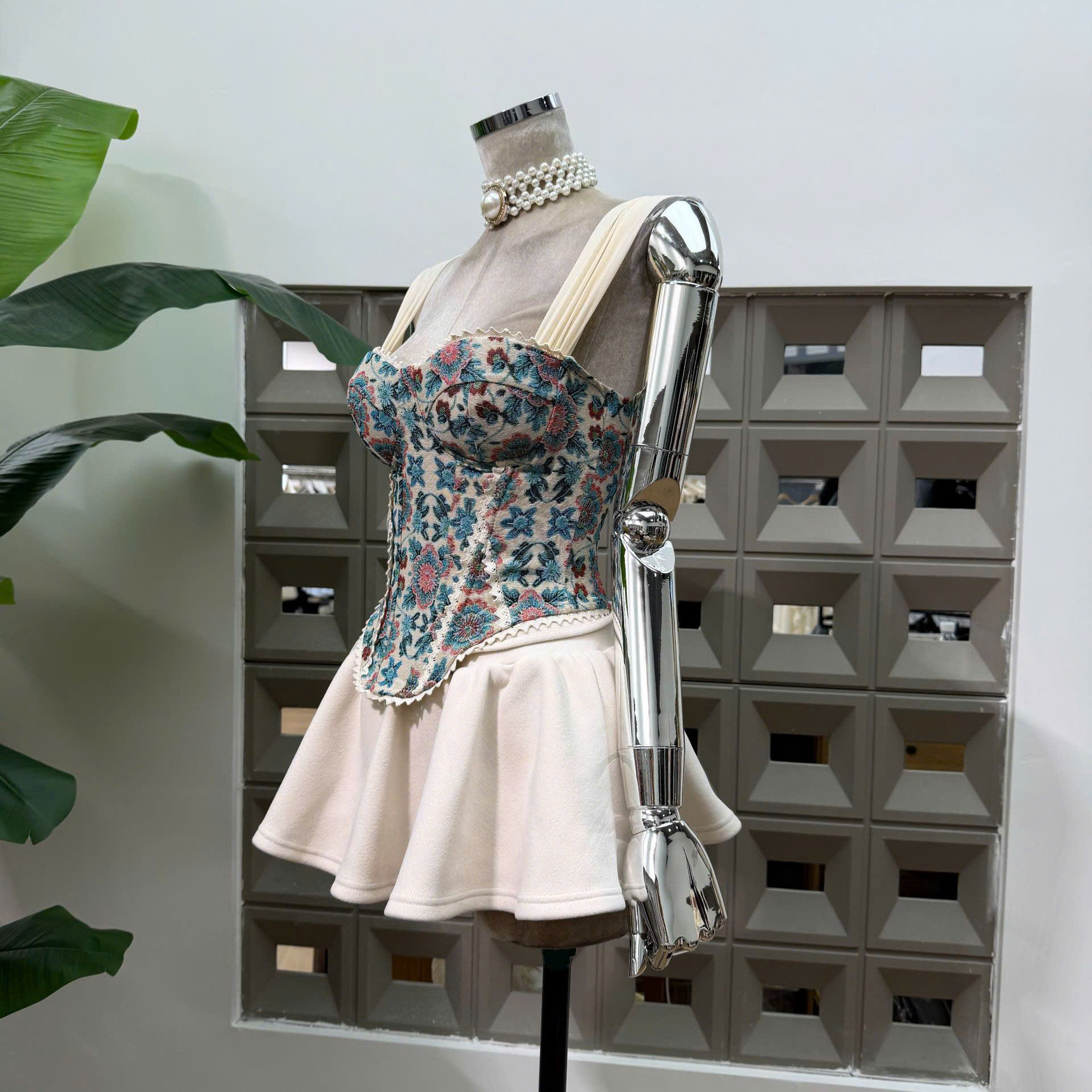 Set váy corset họa tiết gấm + chân váy bèo